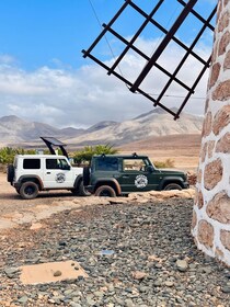 From Corralejo: Fuerteventura Self-Drive 4x4 Jeep Tour