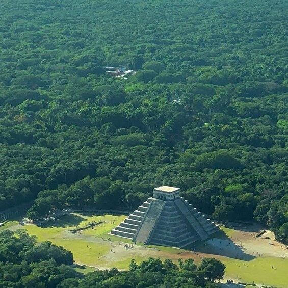 Chichen Itza: Private Tour by Plane