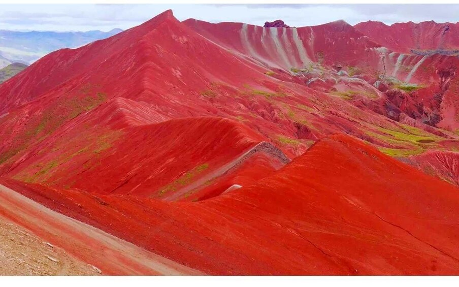 Picture 8 for Activity Cusco: Rainbow Mountain and Red Valley Trip with 2 Meals