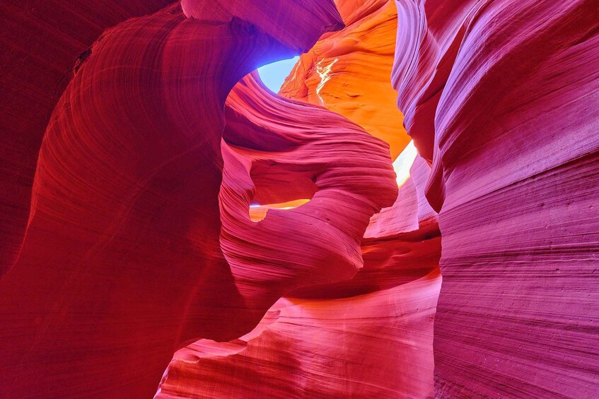 Page: Lower Antelope Canyon Ticket and Guided Hiking Tour