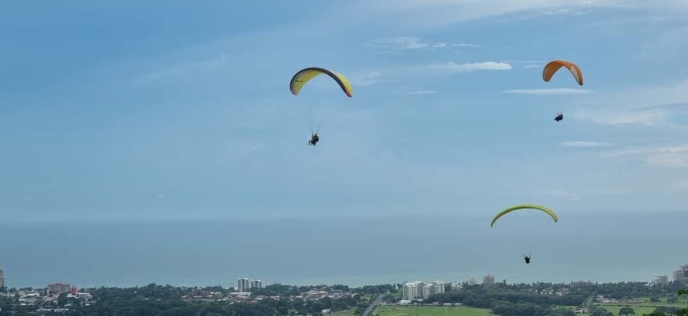 Picture 2 for Activity Jaco: 1500ft Tandem Paragliding Flight with Beach Views