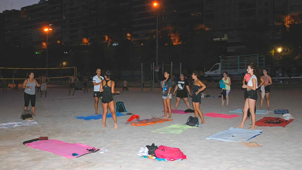 Picture 5 for Activity Alicante: Yoga, Mindfulness y Paddle Surf at Postiguet Beach