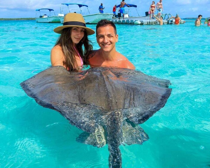 Picture 3 for Activity Antigua: Stingray City Experience with Round-Trip Transfer