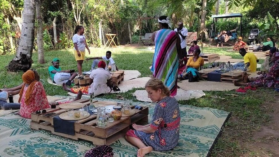 Sunday Organic Food Buffet Lunch of Local Cuisine