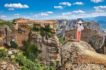 Monasterios de Meteora, museo Homo Sapien, batalla entre Leónidas y 300