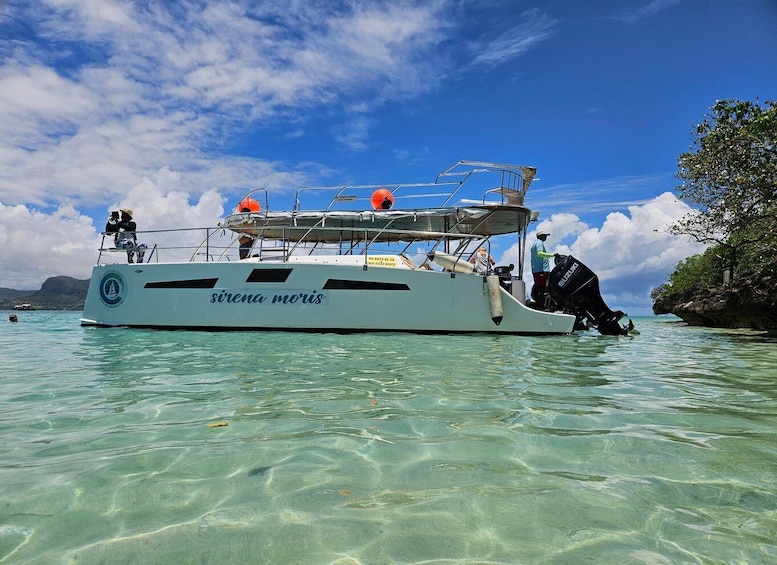 FULL-DAY CATASPEED - East Lagoon cruise including transfer.