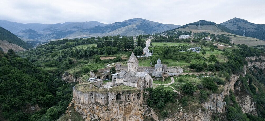 Unique tour to Tatev, Kndzoresk, Shaki waterfall, Areni