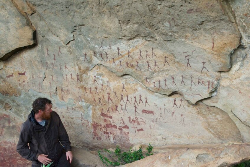 In the Footsteps of the Bushmen guided day hike to rock art