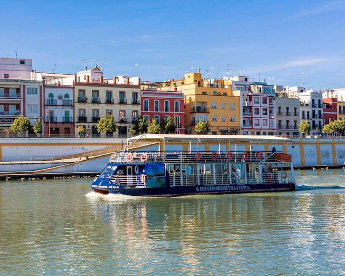 Seville: Panoramic Cruise, Hop-On-Hop-Off Bus & Walking Tour