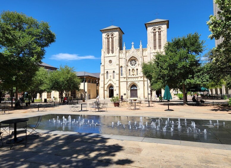 San Antonio: History Through Art Guided Walking Tour