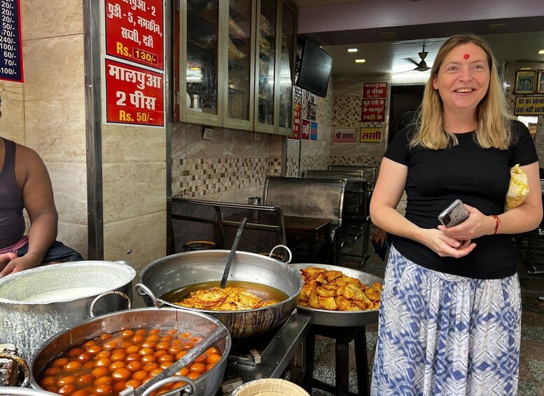 Picture 3 for Activity Evening Walking Tour with Fire Rituals-The Pushkar Route