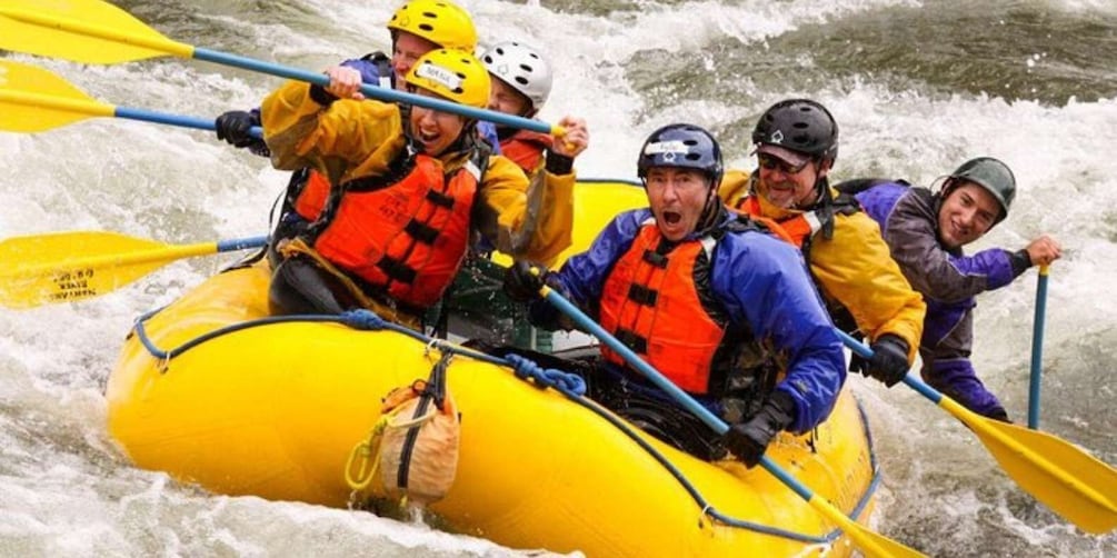 Picture 3 for Activity Kitulgala: Whitewater Rafting with Lunch from Colombo!