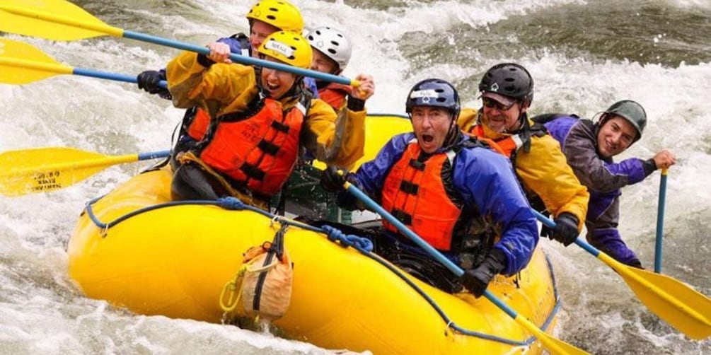 Picture 3 for Activity Kitulgala: Whitewater Rafting with Lunch from Colombo!