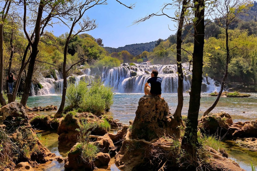 NP Krka tour with Boat Ride and Swimming in Skradin town