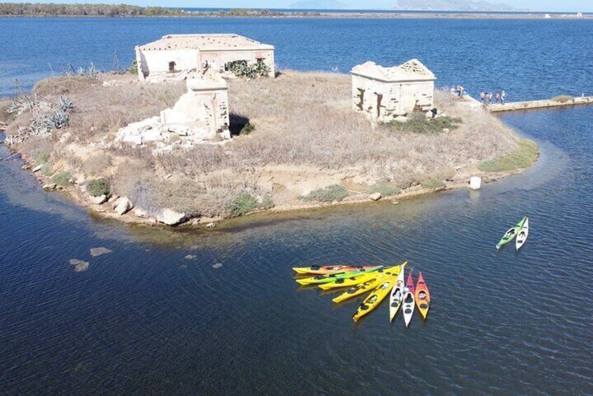 Guided kayak tour inside the Stagnone of Marsala