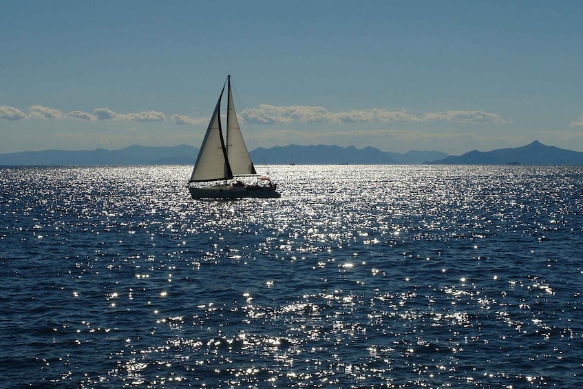 Picture 1 for Activity Syracuse: Ortigia & Pillirina Boat Tour w/ Aperitif & Wine