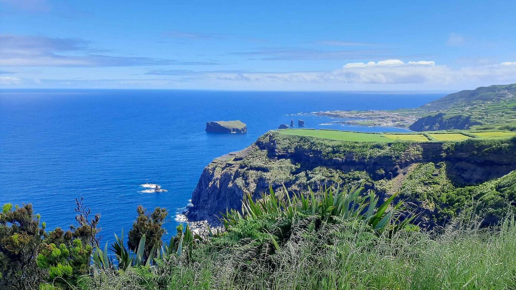 Picture 9 for Activity Azores: Explore the dramatic crater of Sete Cidades