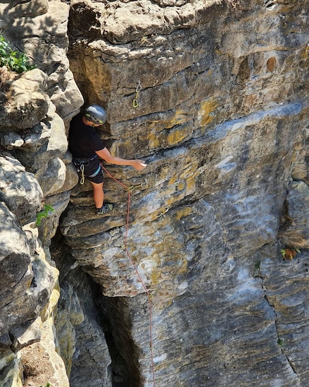 Picture 5 for Activity Real Rock, Climbing Experience!