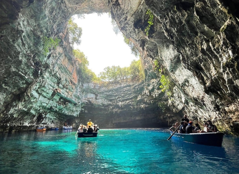 Picture 2 for Activity Argostoli: Melissani Lake, Drogarati Cave, and Myrtos Beach