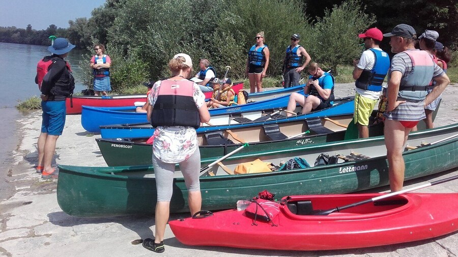 Bad Bellingen: Beginners Canoe Tour on the Altrhein