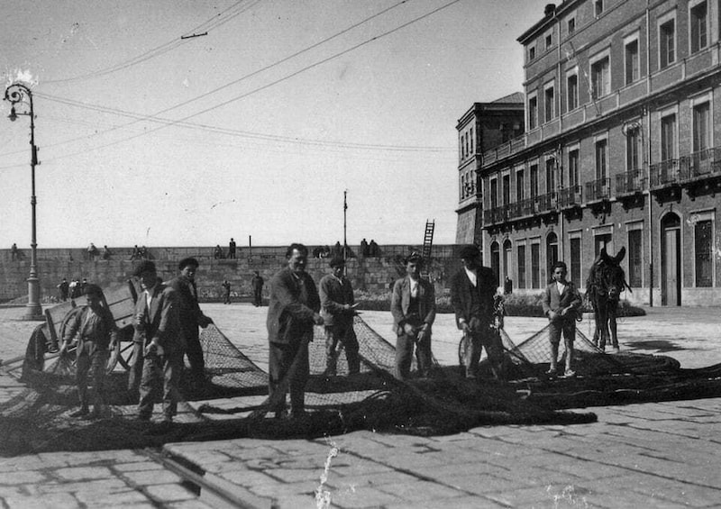 Picture 9 for Activity Gijón Sailor Tour