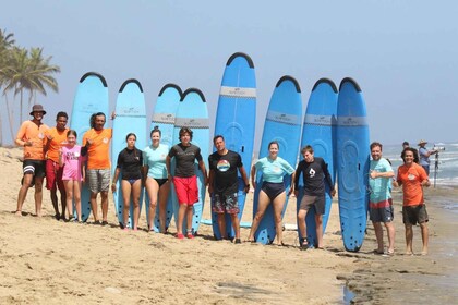 Cabarete Surf Company: Surfing lesson at Playa Encuentro!