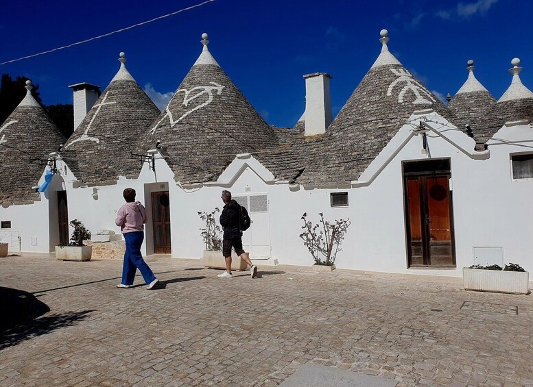 Picture 10 for Activity Lecce: Alberobello, Locorotondo, Ostuni & Apulian brunch