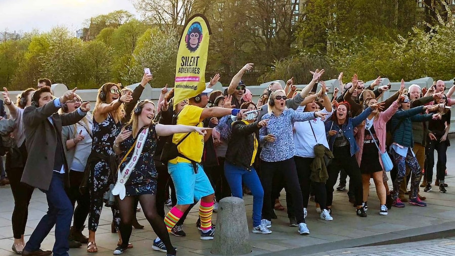 Cardiff: Silent Disco Adventure Tour