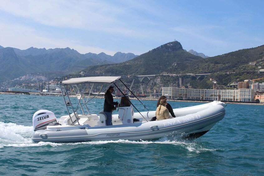 Picture 8 for Activity Daily tour from Salerno to Positano with skipper