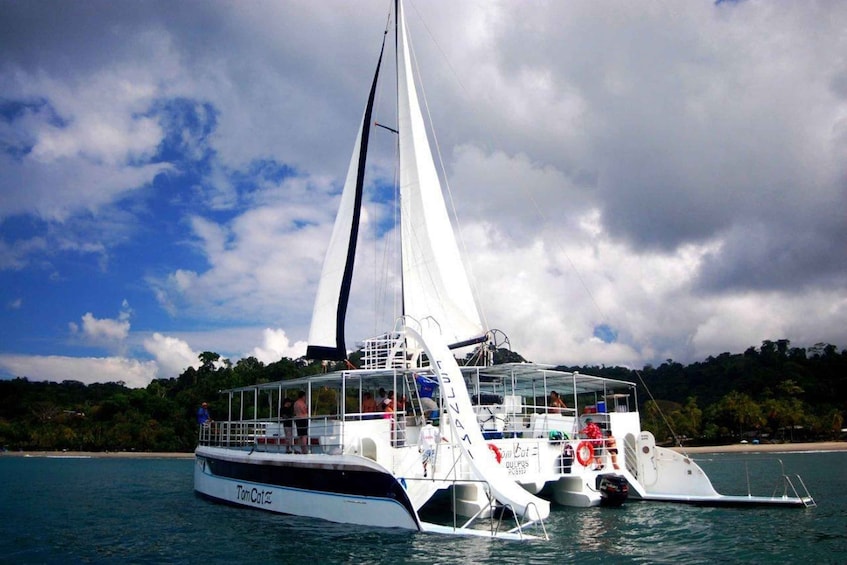 Picture 1 for Activity Catamaran + Snorkeling Tour