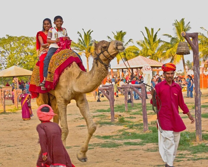 Picture 2 for Activity Jaipur: Evening Tour and Dinner at Chokhi Dhani