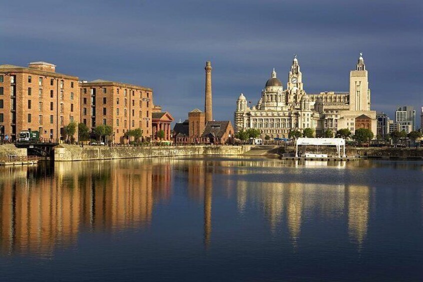 History Guided Tour of Liverpool and the Beatles