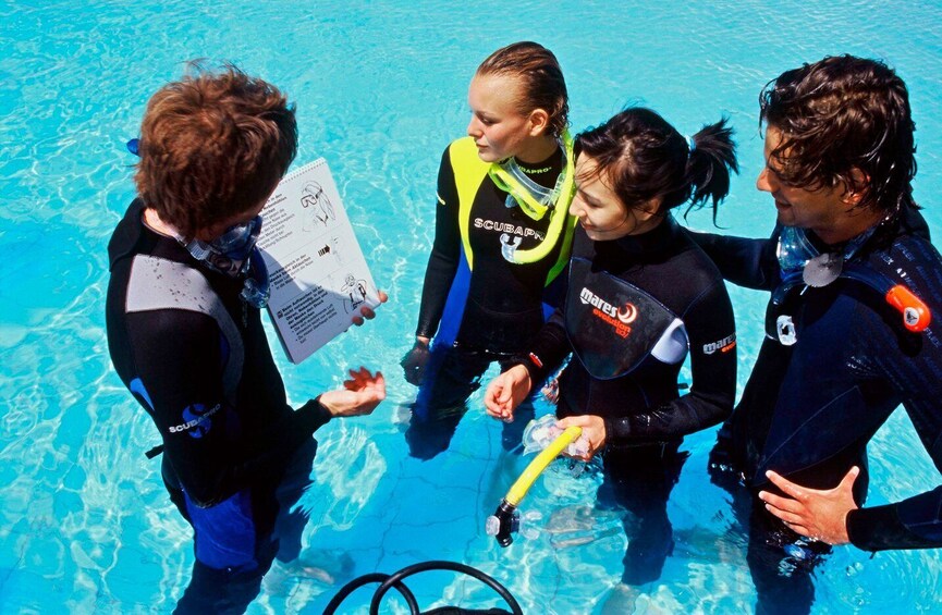 Picture 2 for Activity Santa Maria: Discover Scuba Diving