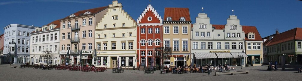 Greifswald: Private Guided Walking Tour