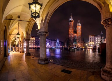 Cracovie : Visite à pied en soirée avec des histoires effrayantes