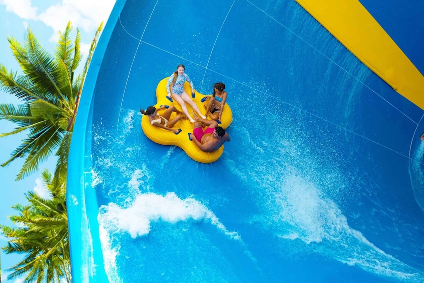 Picture 6 for Activity Oahu: Wet 'n' Wild Waterpark Ticket with Waikiki Transport