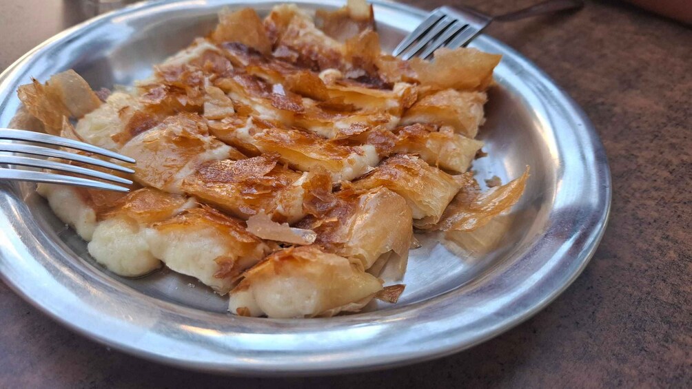 Picture 1 for Activity Chania Old Town: Vegetarian Food & Sightseeing Walking Tour
