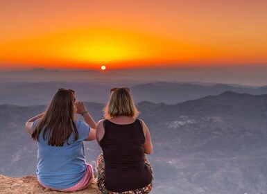 Creta: Land Rover Safari con vistas al atardecer, cena y vino