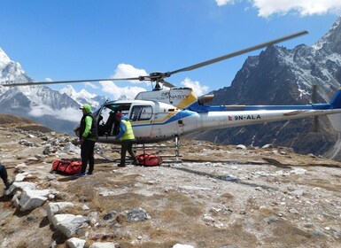 Trek du camp de base de l'Everest avec retour en hélicoptère