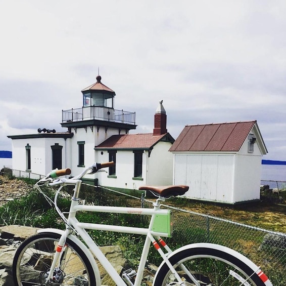 Seattle: Discovery Park E-Bike Tour