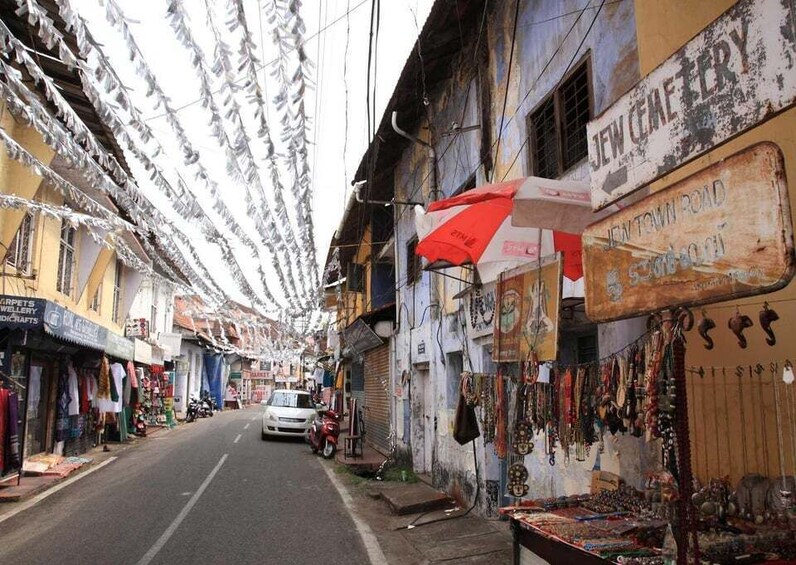 Picture 4 for Activity Kochi Street Food Crawl (2 Hours Guided Local Food Tasting)