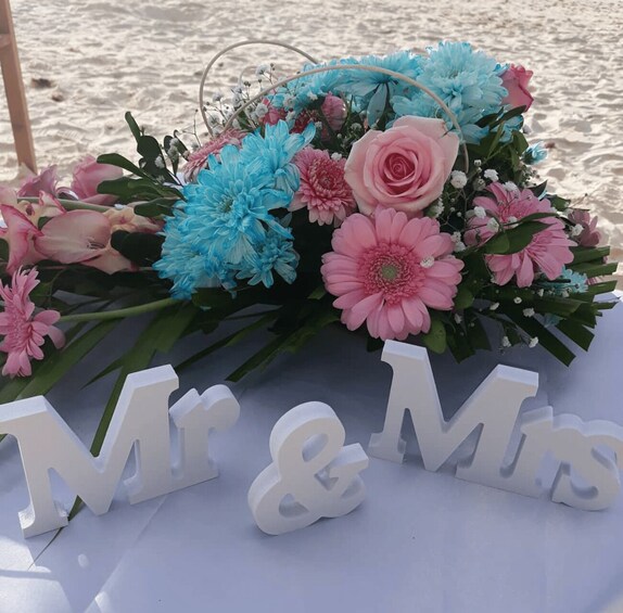 Picture 9 for Activity Mauritius: Private Beach Wedding Proposal with Roses & Props