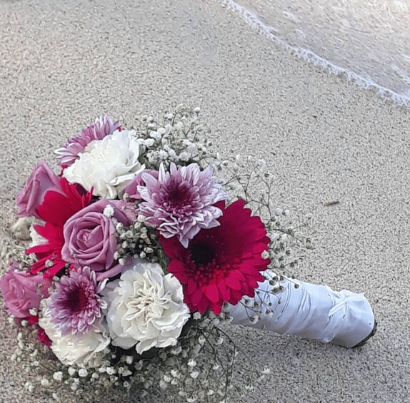 Picture 12 for Activity Mauritius: Private Beach Wedding Proposal with Roses & Props