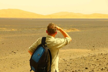 Excursión Privada de 2 Días de Fez al Desierto en un Campamento de Lujo