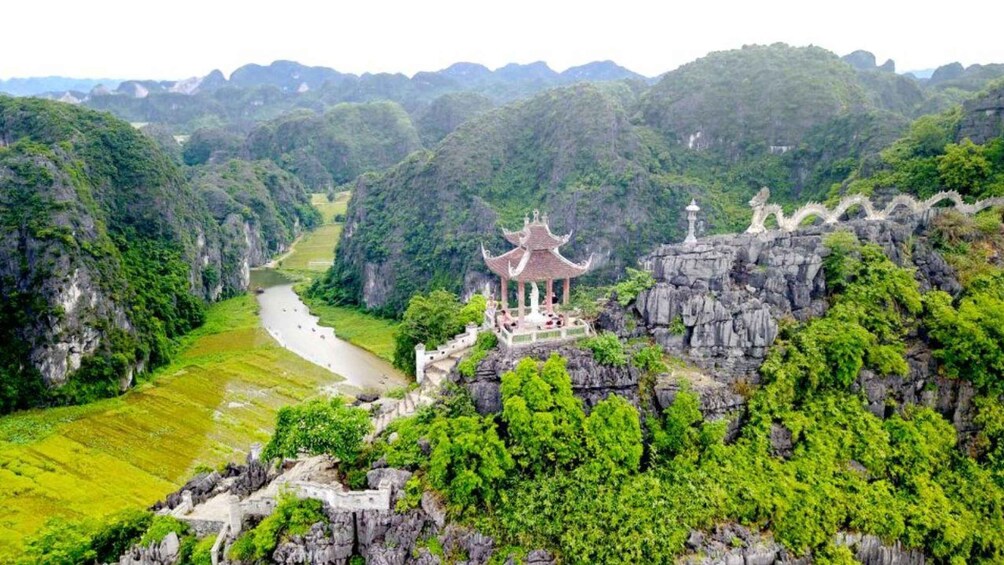 Picture 9 for Activity Hoa Lu - Tam Coc - Mua Cave / Limousine Transfer