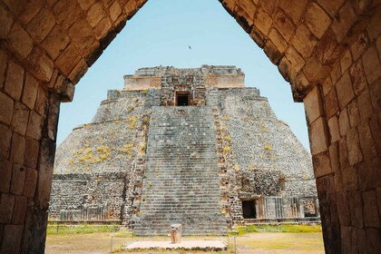 From Mérida: Uxmal, Kabah, and Cenote Guided Tour with Lunch