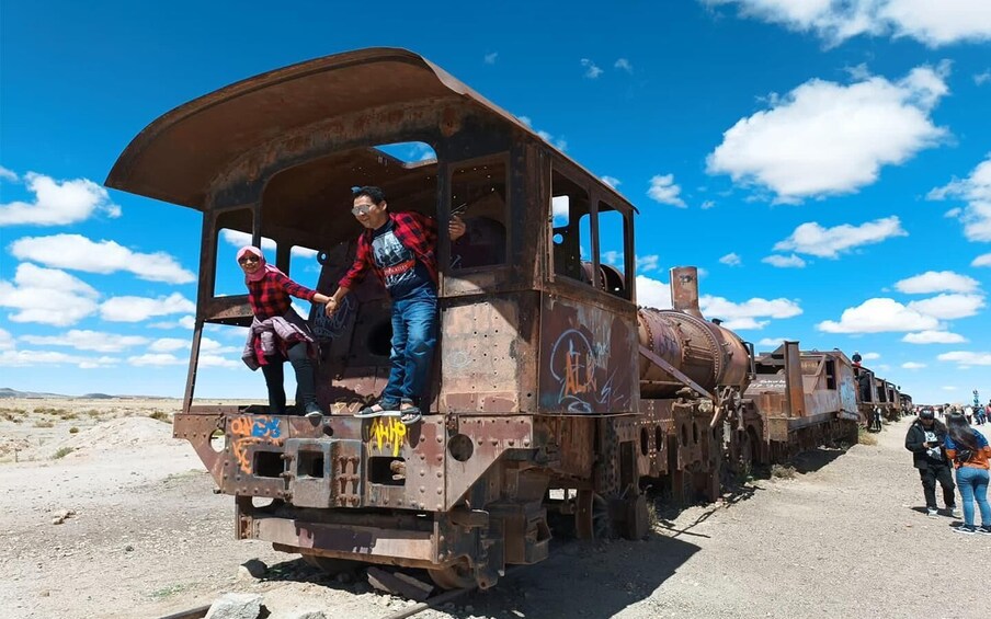 Picture 1 for Activity From La Paz: Bolivia and Uyuni Salt Flats in 5 days/4 nights