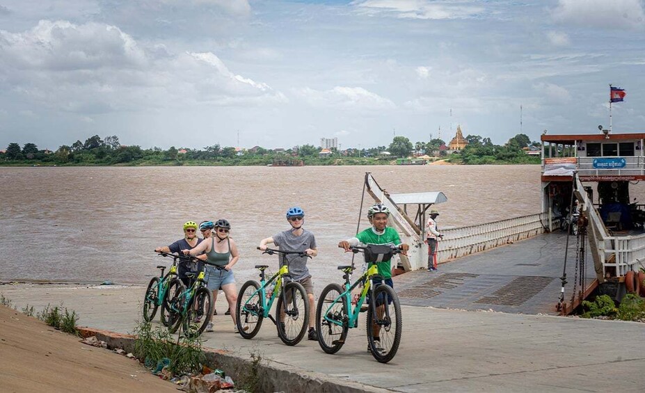 Picture 3 for Activity Phnom Penh: Silk Islands Half-Day Bike Tour