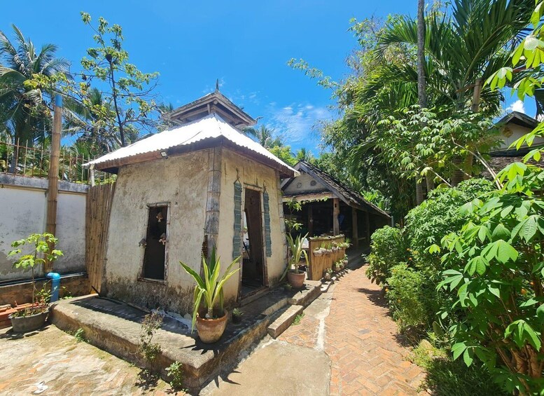 Picture 11 for Activity Luang Prabang: Craft Your Own Aroma Candle in Heritage Home