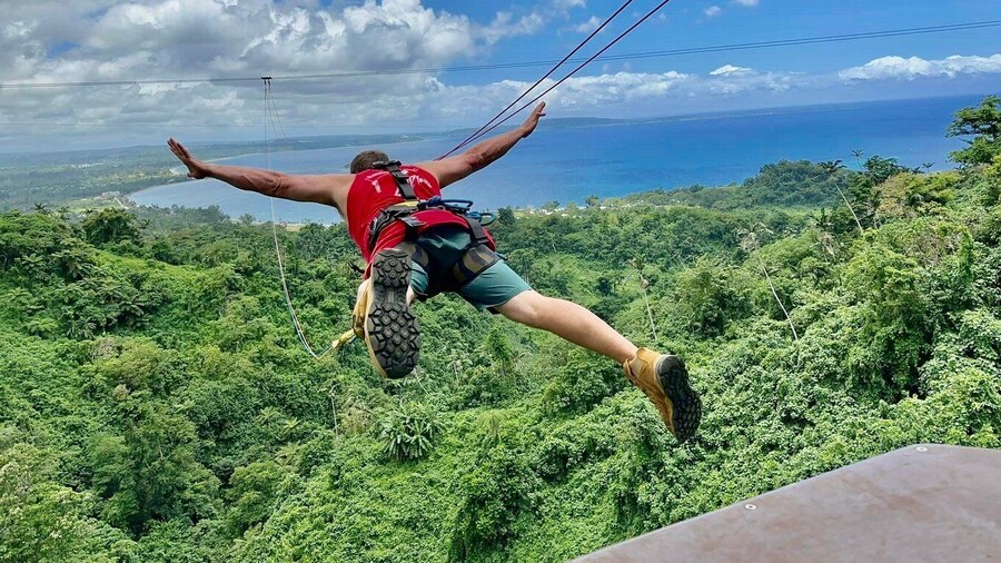 Vanuatu Jungle Canyon Swing